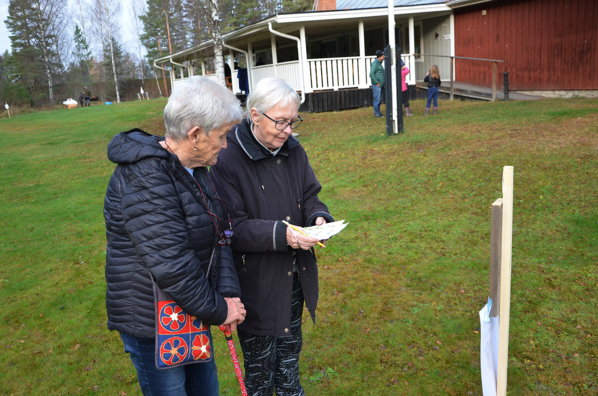 Röste.nu – Röstebilder – Familjekulturdag vid Dönjegården 2021