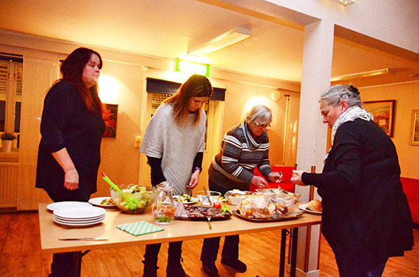 Röste.nu – Röstebilder – Föreningsstämma i Dönjegården 2015