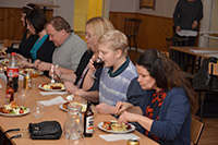 Röste.nu – Röstebilder – Föreningsstämma med middag i Dönjegården 2018