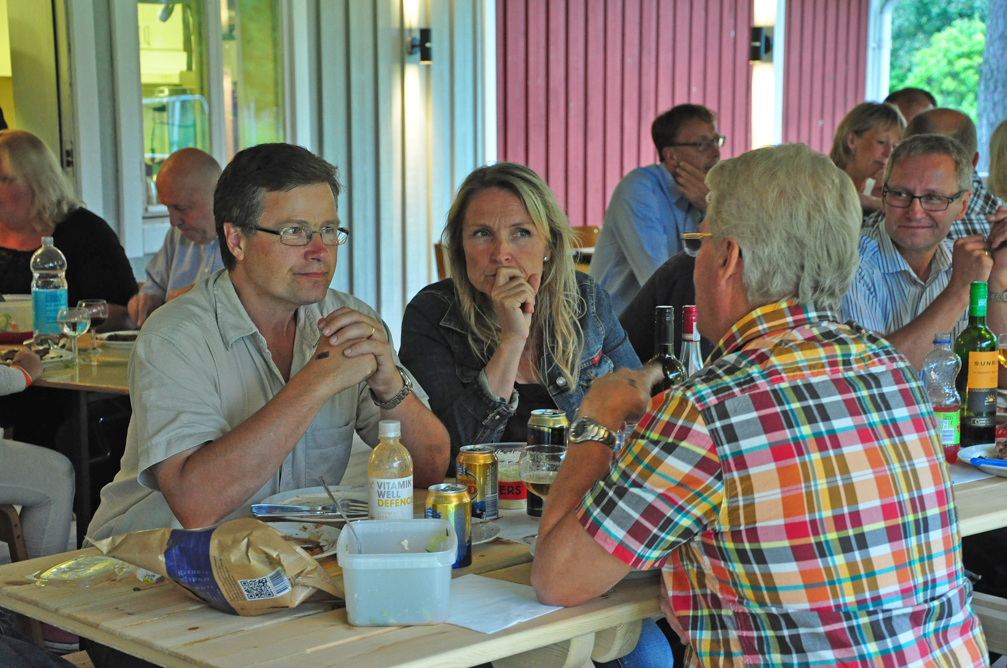 Röste.nu – Röstebilder – Grill- och familjefest med Pelle Med Två på Dönjegården 2012