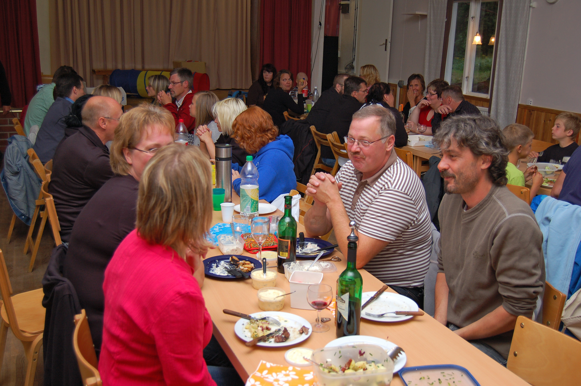 Röste.nu – Röstebilder – Grill- och familjefest på Dönjegården 2008