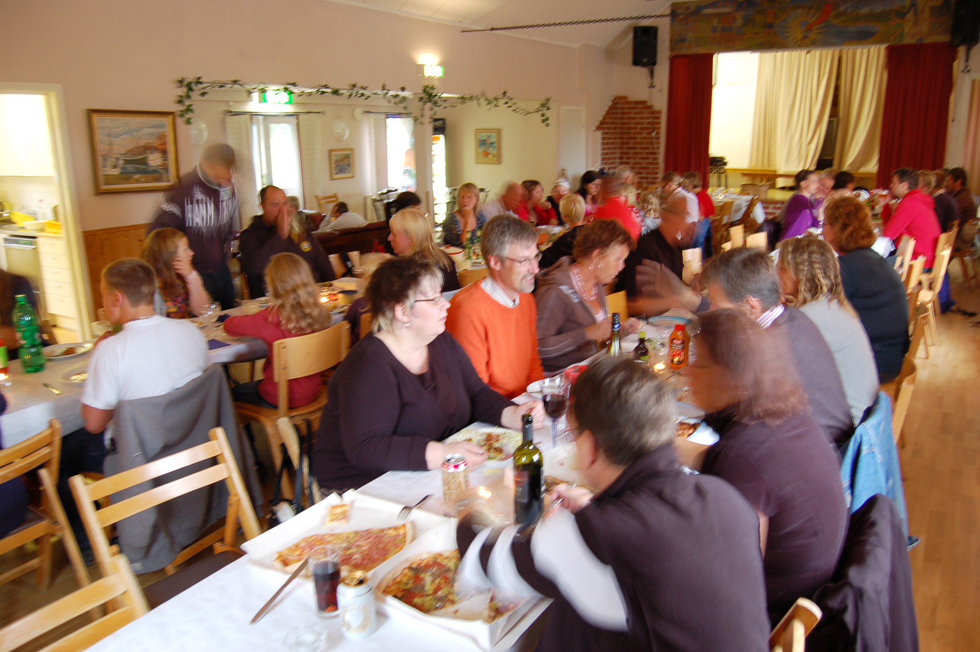 Röste.nu – Röstebilder – Grill- och familjefest på Dönjegården 2009