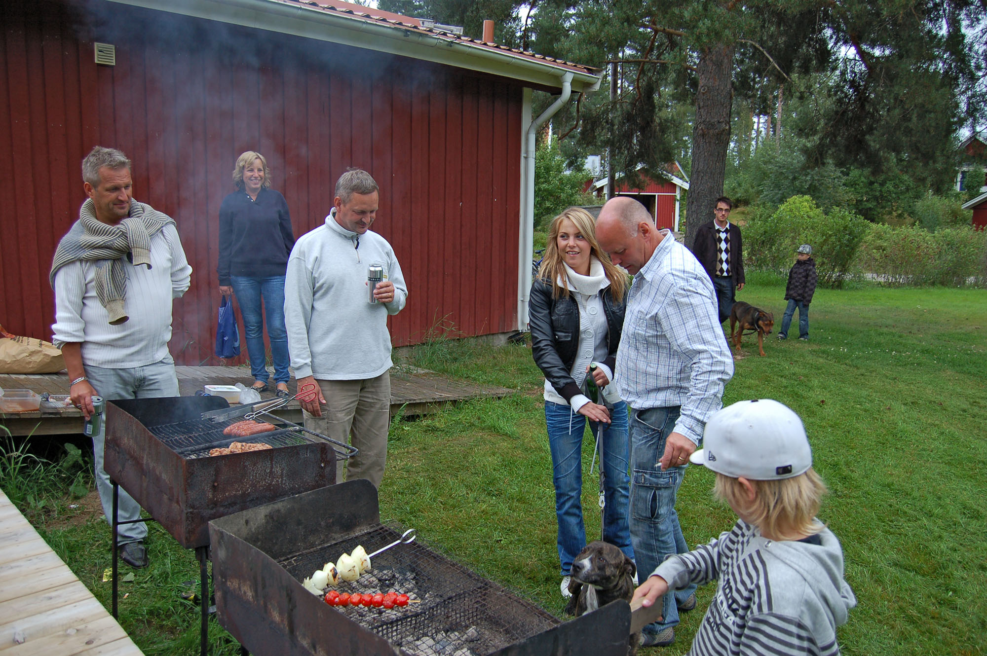 Röste.nu – Röstebilder – Grill- och familjefest på Dönjegården 2009