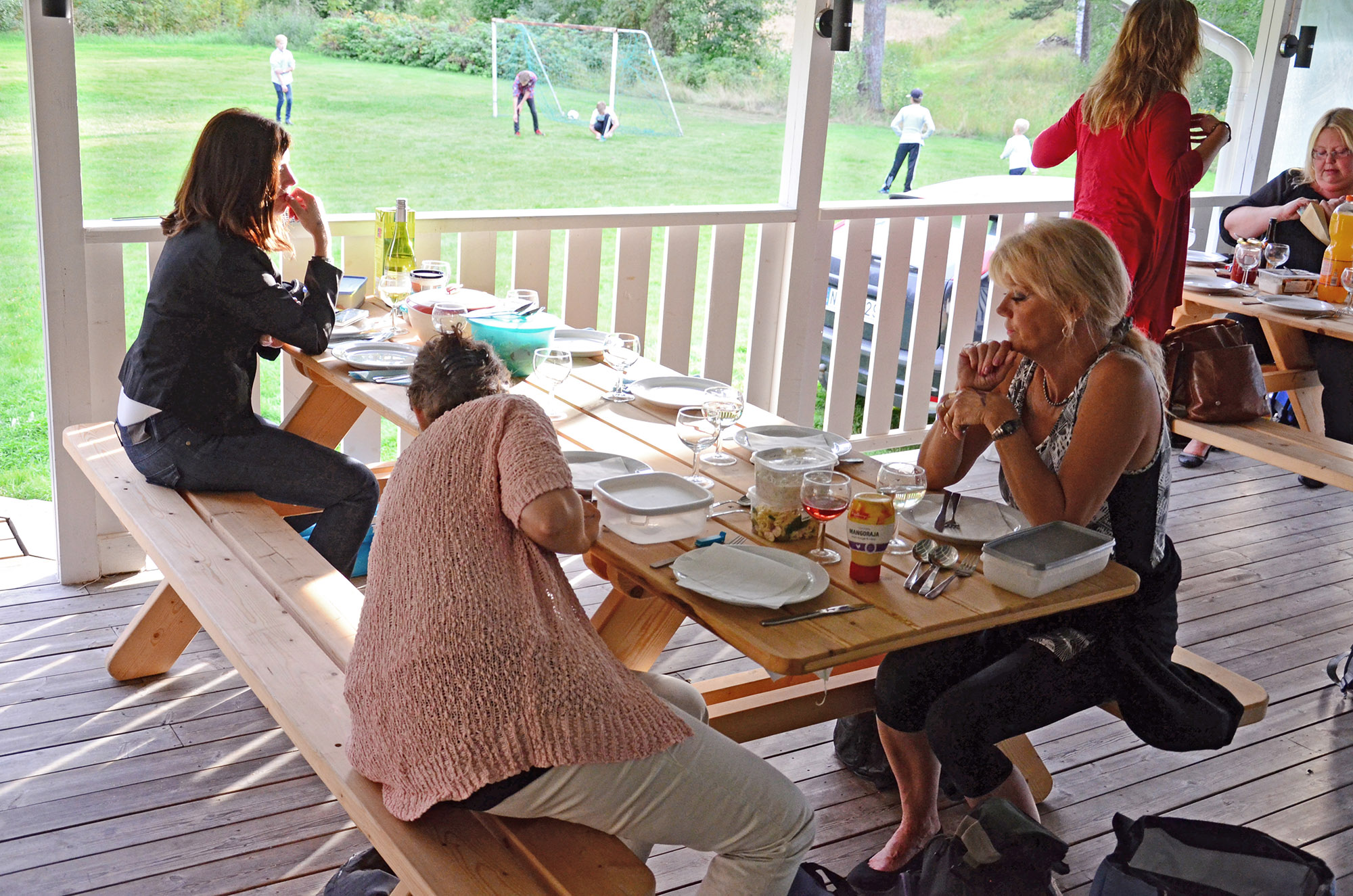 Röste.nu – Röstebilder – Grill- och familjefest på Dönjegården 2014