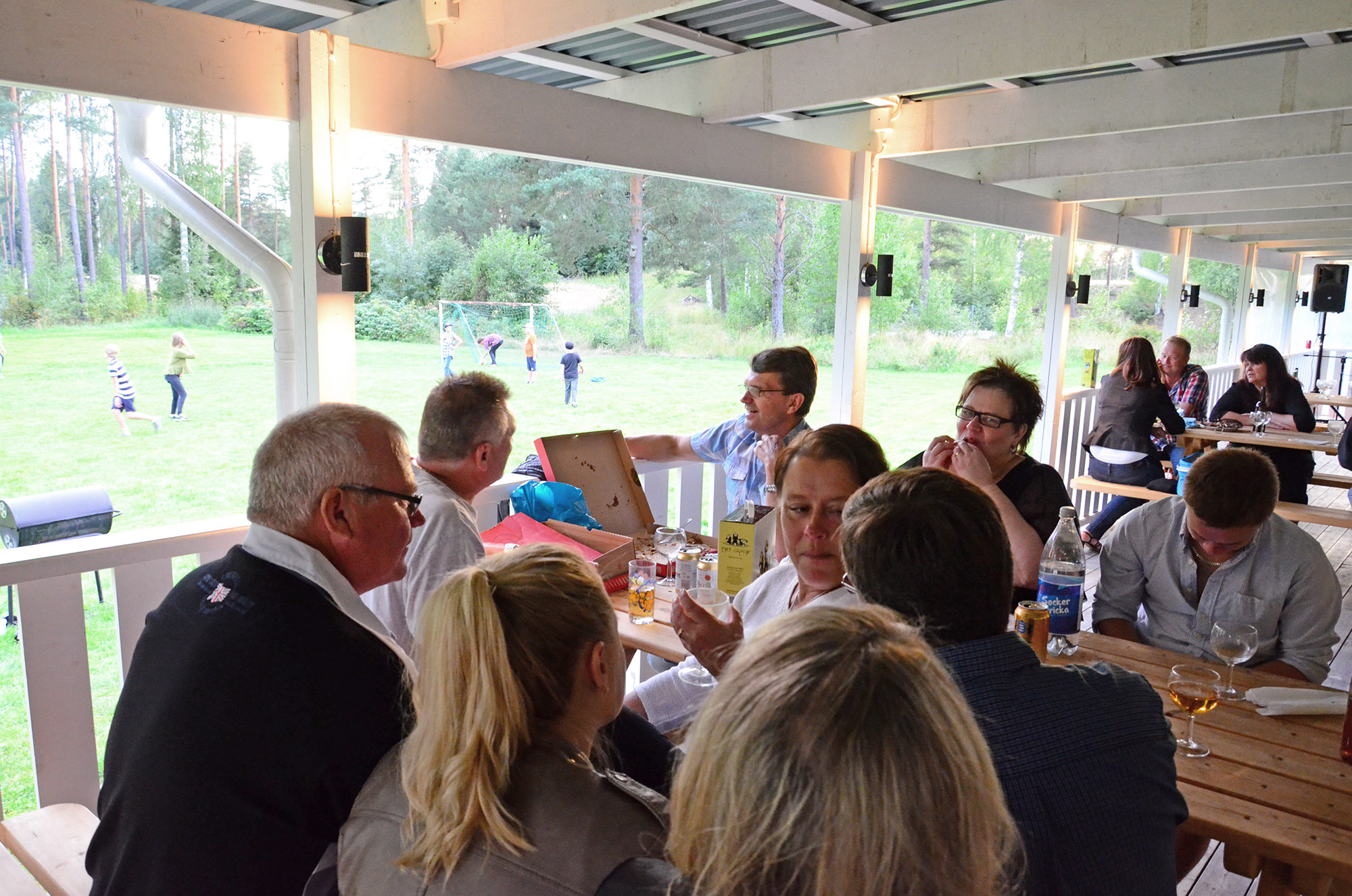 Röste.nu – Röstebilder – Grill- och familjefest på Dönjegården 2014