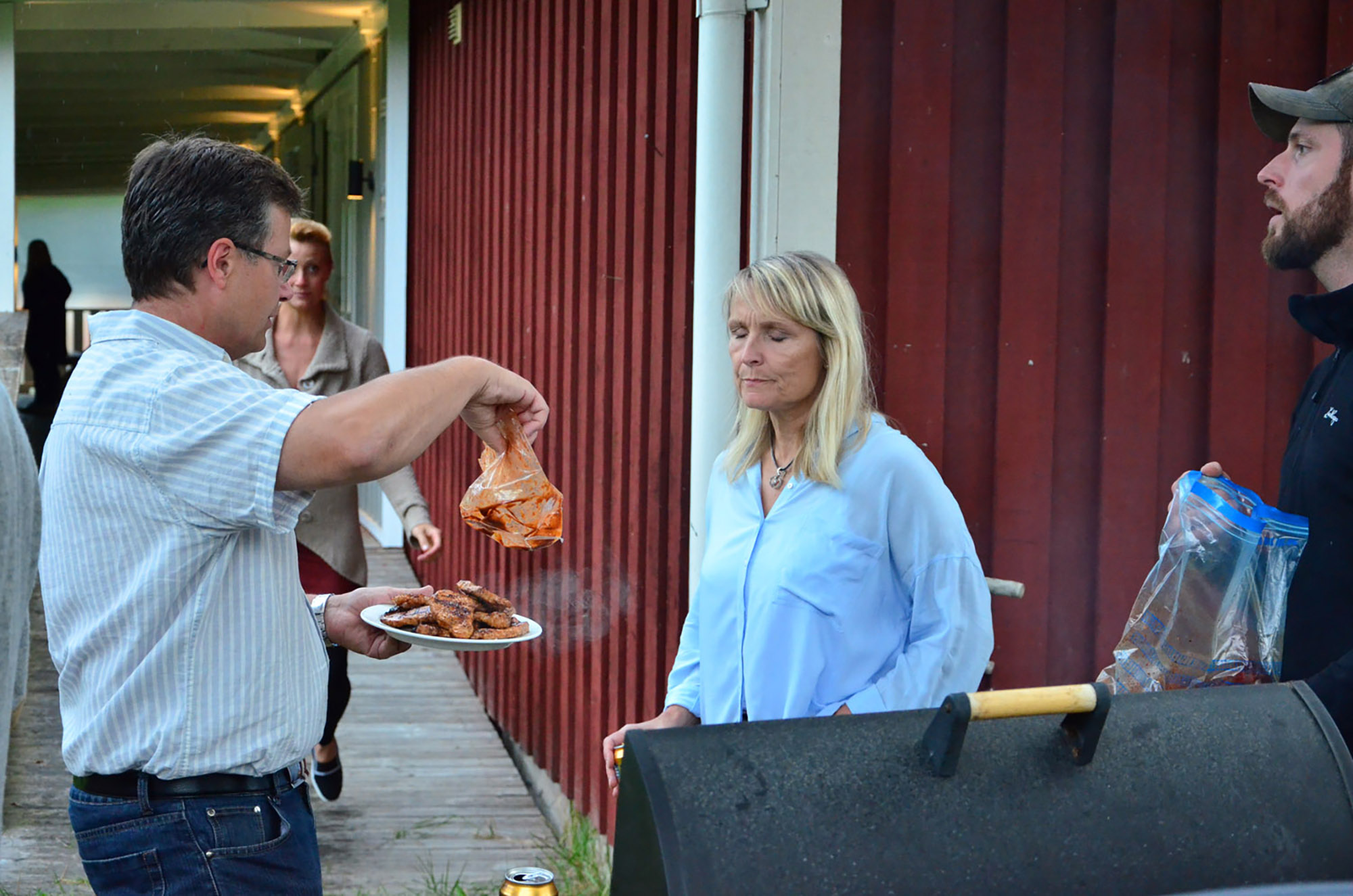 Röste.nu – Röstebilder – Grill- och familjefest på Dönjegården 2016