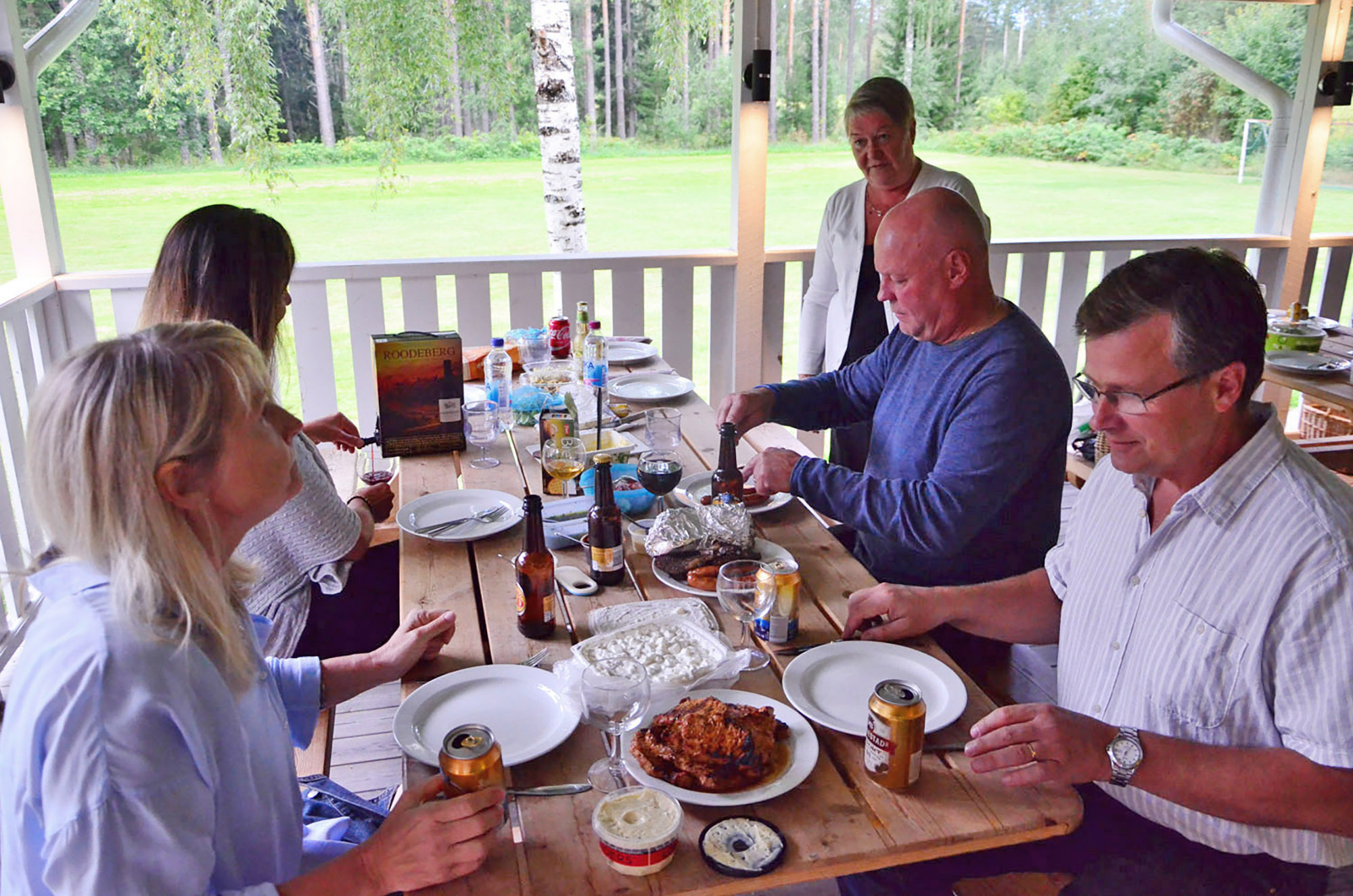 Röste.nu – Röstebilder – Grill- och familjefest på Dönjegården 2016