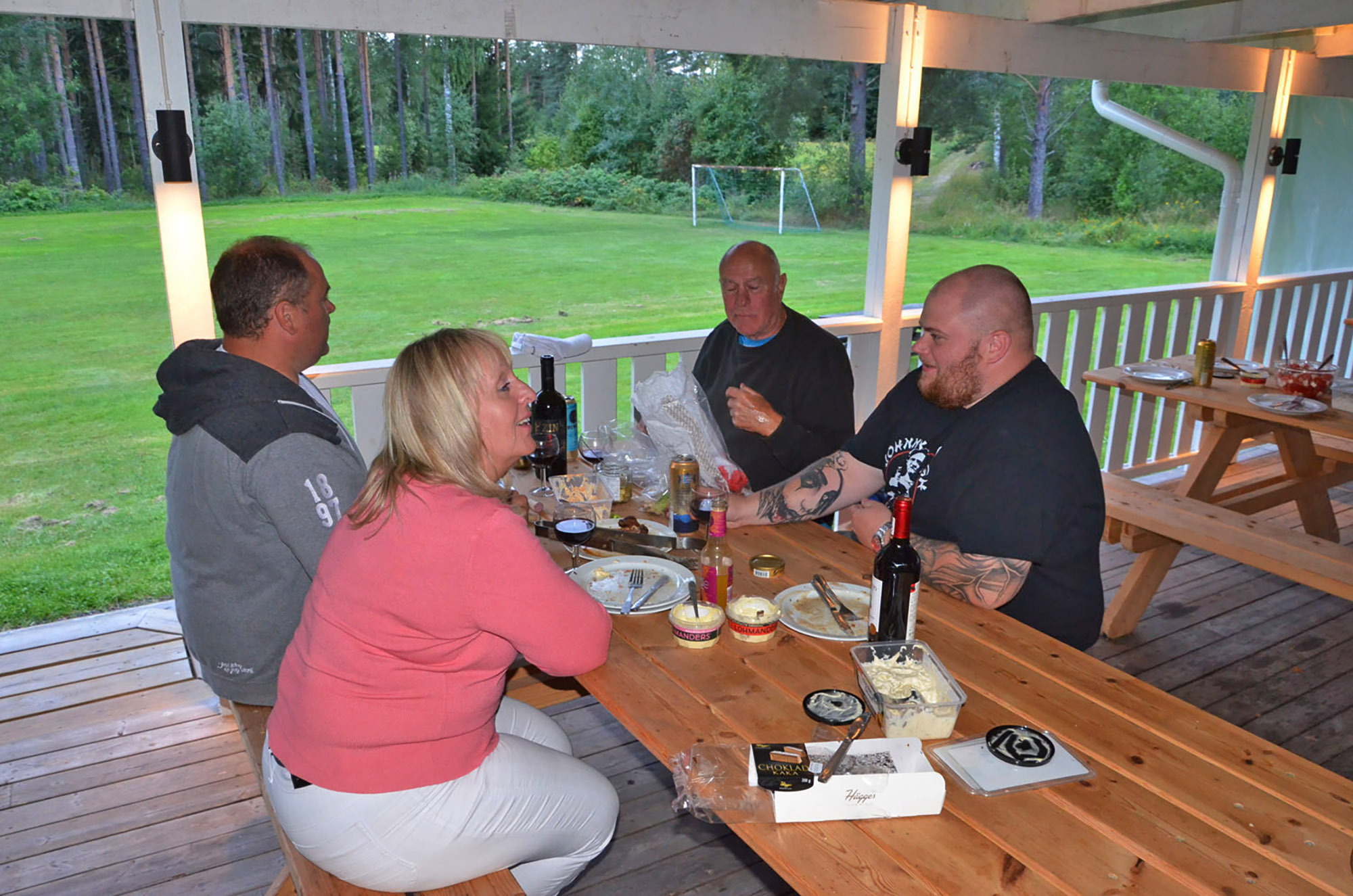 Röste.nu – Röstebilder – Grill- och familjefest på Dönjegården 2016