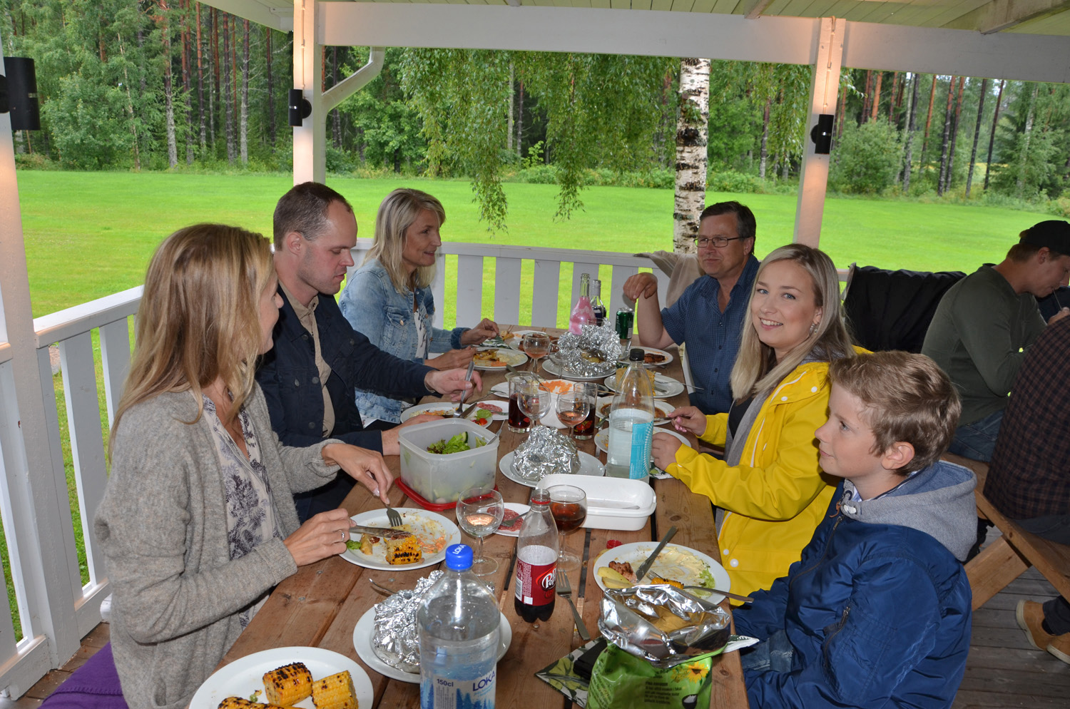 Röste.nu – Röstebilder – Grill- och familjefest på Dönjegården 2017