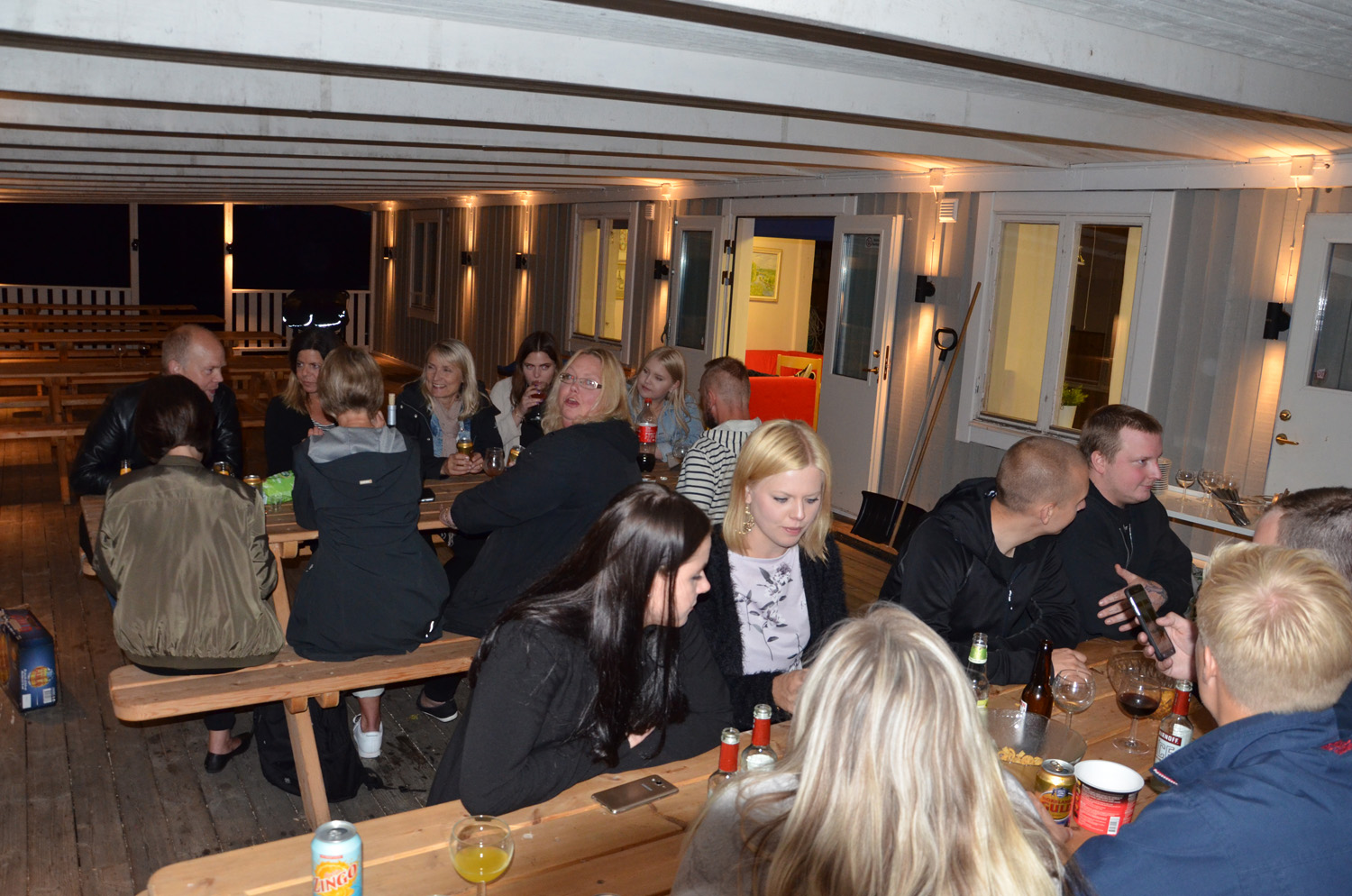 Röste.nu – Röstebilder – Grill- och familjefest på Dönjegården 2017