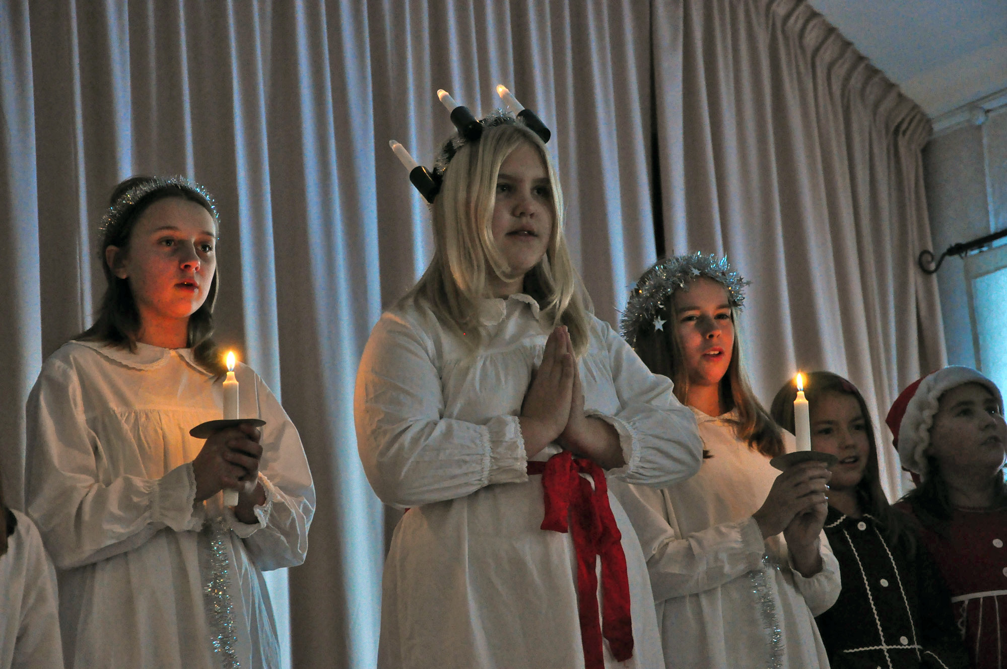 Röste.nu – Röstebilder – Grötfest med lucia i Dönjegården 2013