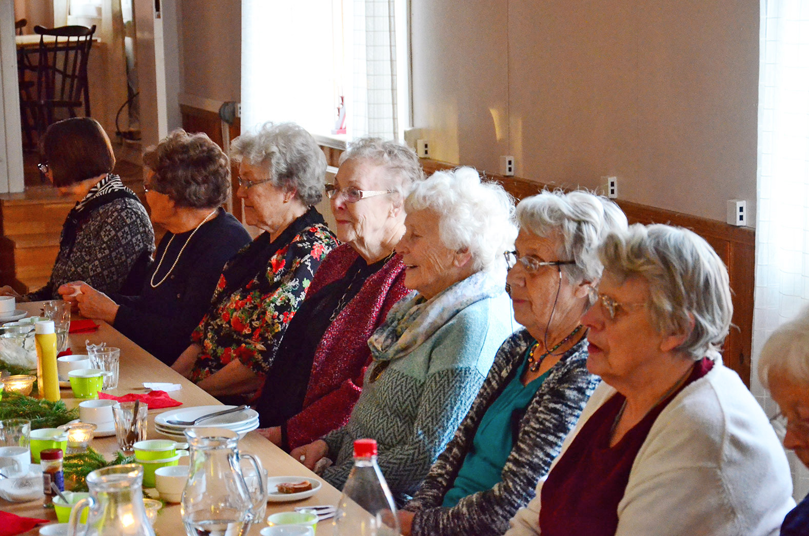 Röste.nu – Röstebilder – Grötfest i Dönjegården 2015