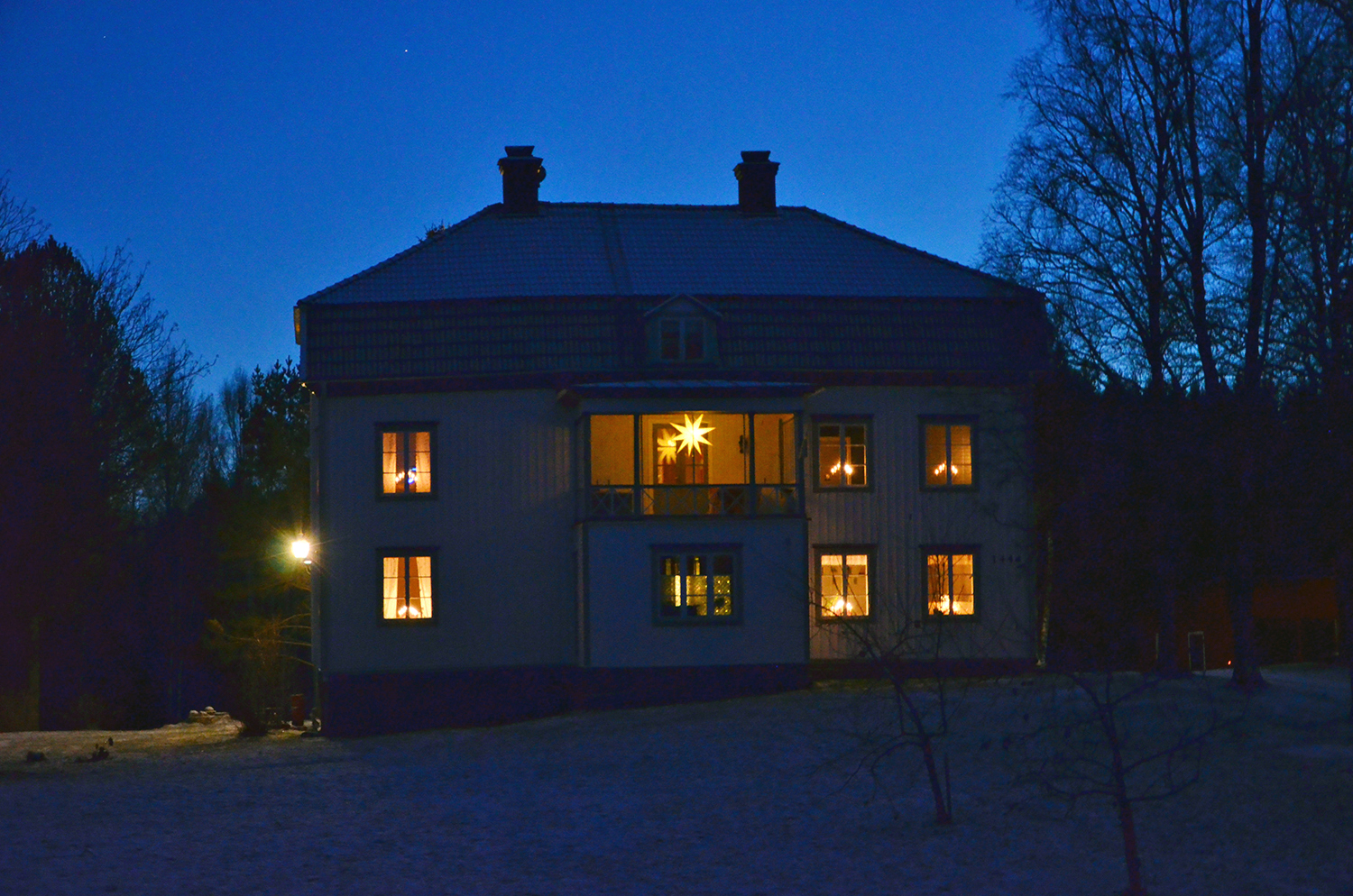 Röste.nu – Röstebilder – Grötfest med lucia i Dönjegården 2016