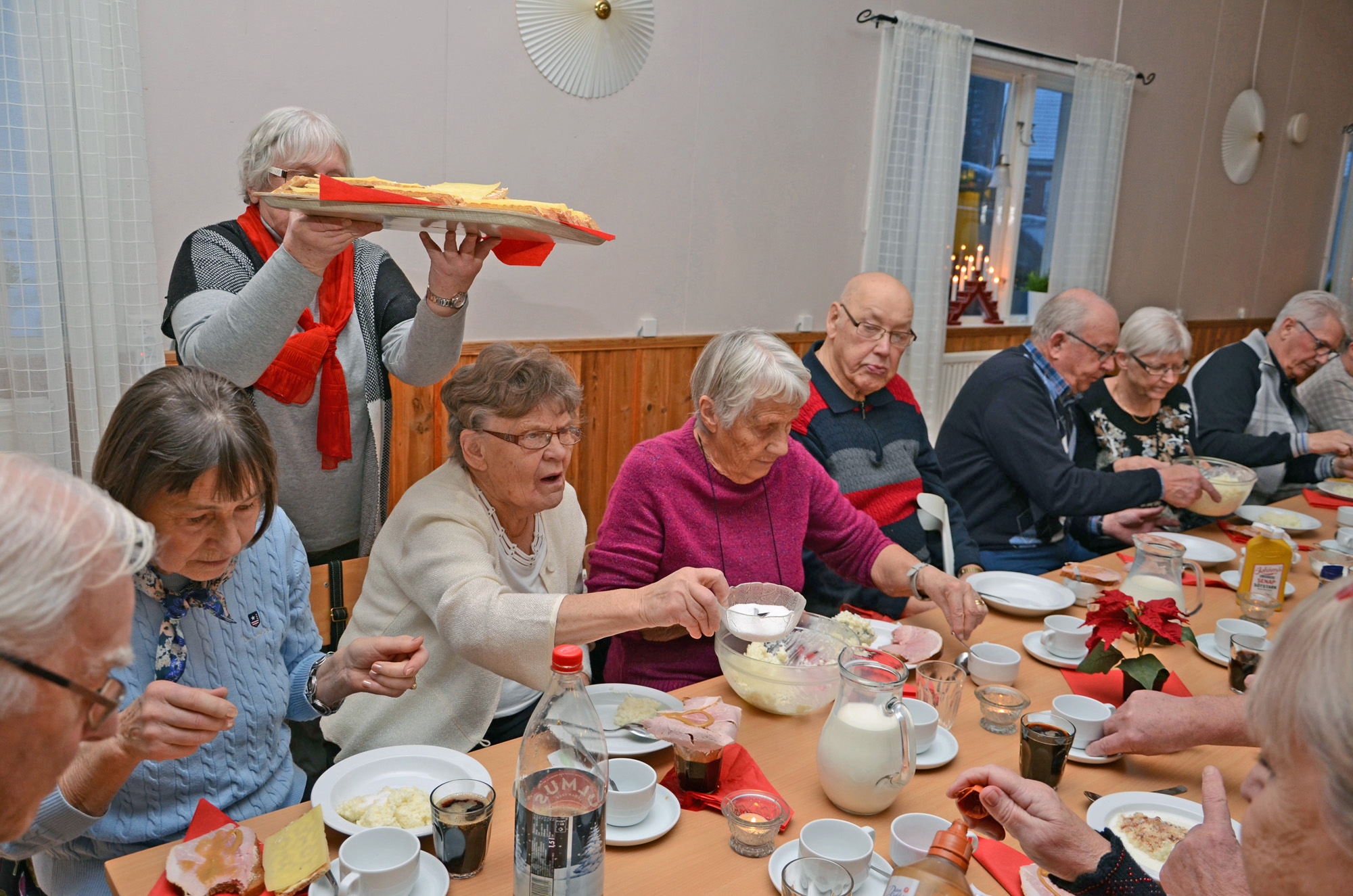 Röste.nu – Röstebilder – Grötfest i Dönjegården 2018