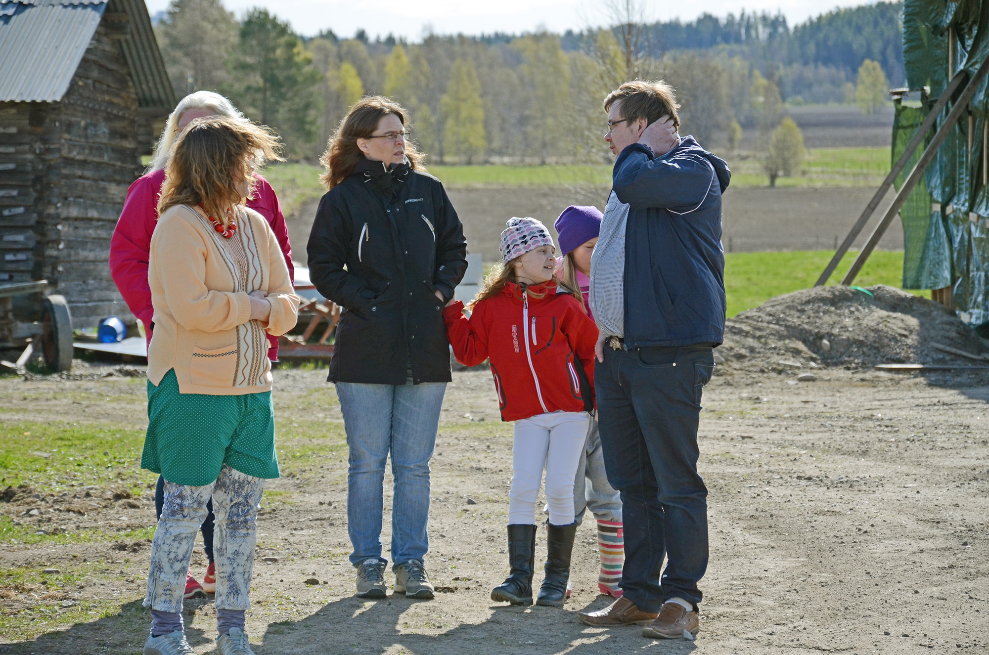 Röste.nu – Röstebilder – 140 kor mötte friheten i Holmo 2014