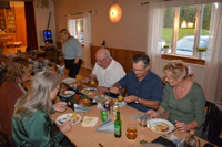 Röste.nu – Röstebilder – Kräftor och surströmming i Dönjegården 2026