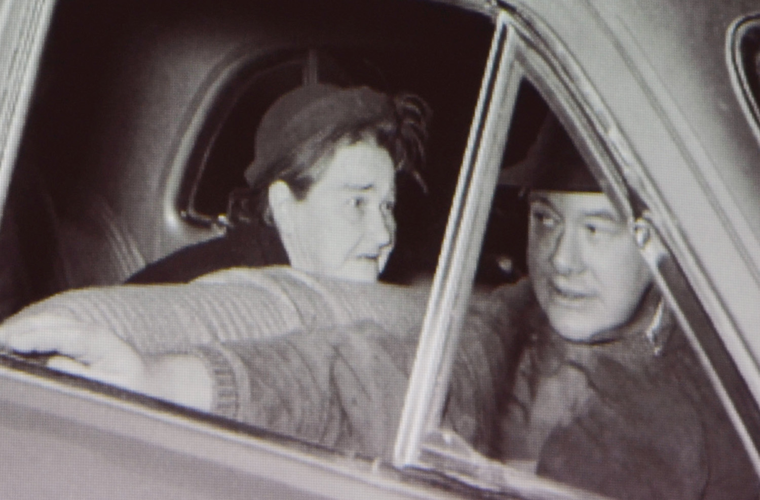 Röste.nu – Röstebilder – Kulturdag i Dönjegården med föreläsning om Röstemord och kolbullespremiär 2017