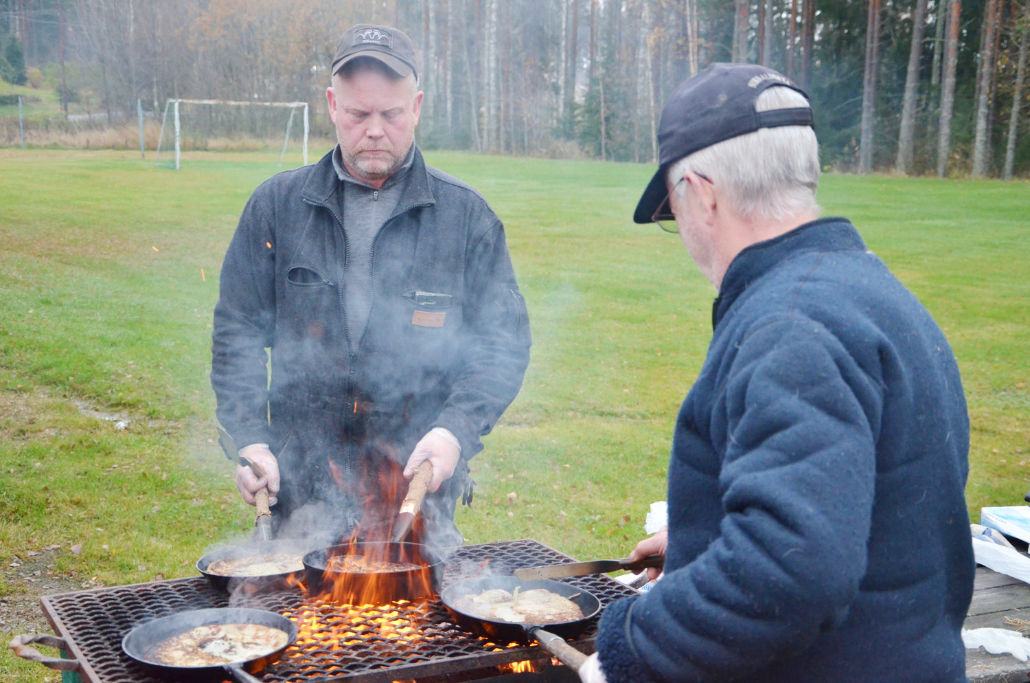 Röste.nu – Röstebilder – Kulturdag i Dönjegården med föreläsning om Röstemord och kolbullespremiär 2017