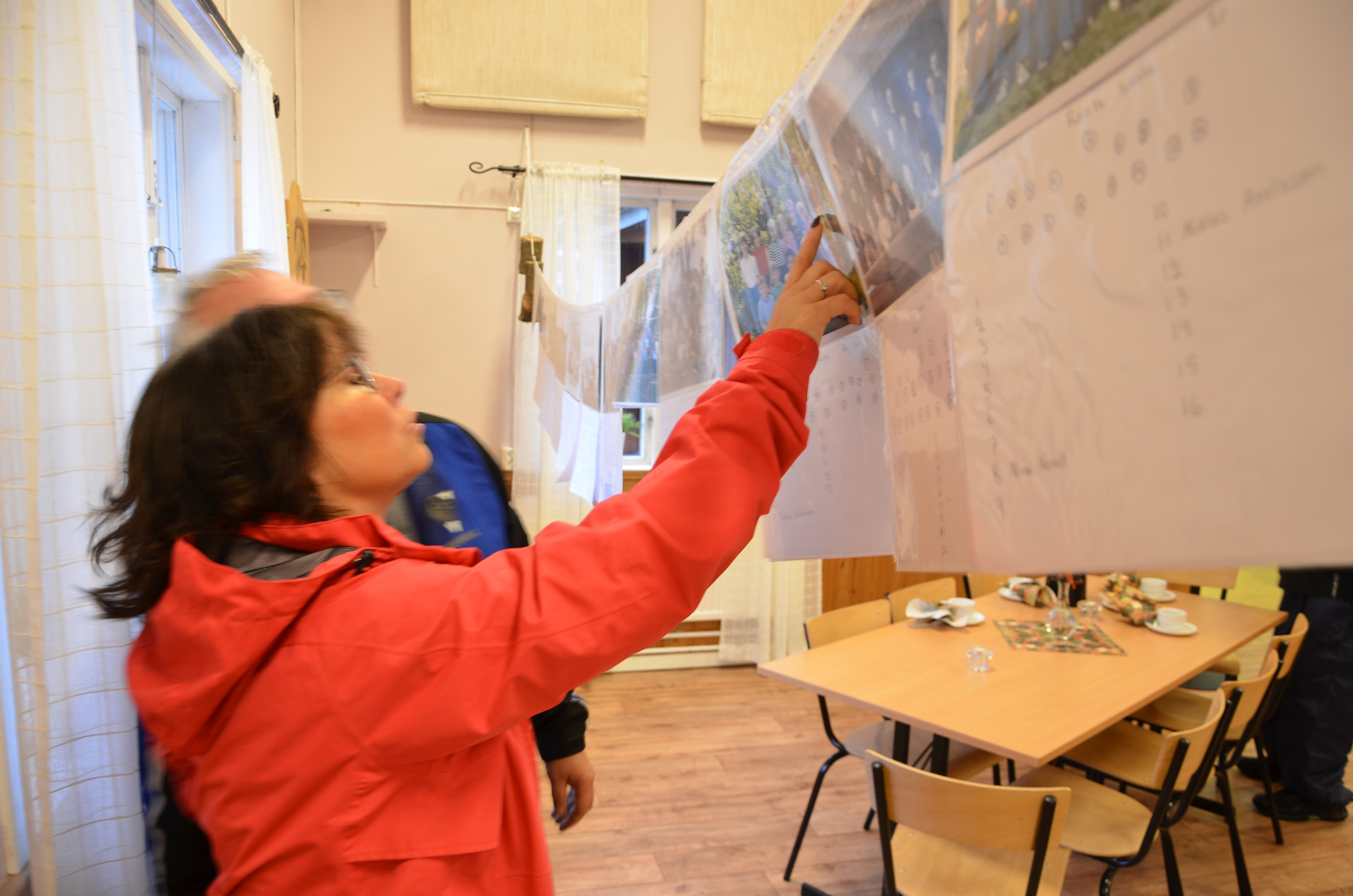 Röste.nu – Röstebilder – Kulturdag i Dönjegården med Bollnäs Veteranmopedklubb och föreläsning av Arja Rohlin 2019