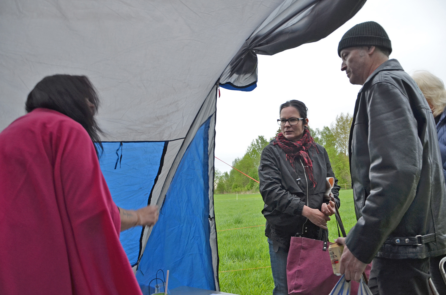 Röste.nu – Röstebilder – Logdans i Farmorsladan 2017