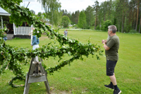 Röste.nu – Röstebilder – Midsommarfirande vid Dönjegården 2025
