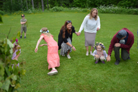 Röste.nu – Röstebilder – Midsommarfirande vid Dönjegården 2025