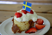 Röste.nu – Röstebilder – Midsommarfirande vid Dönjegården 2026
