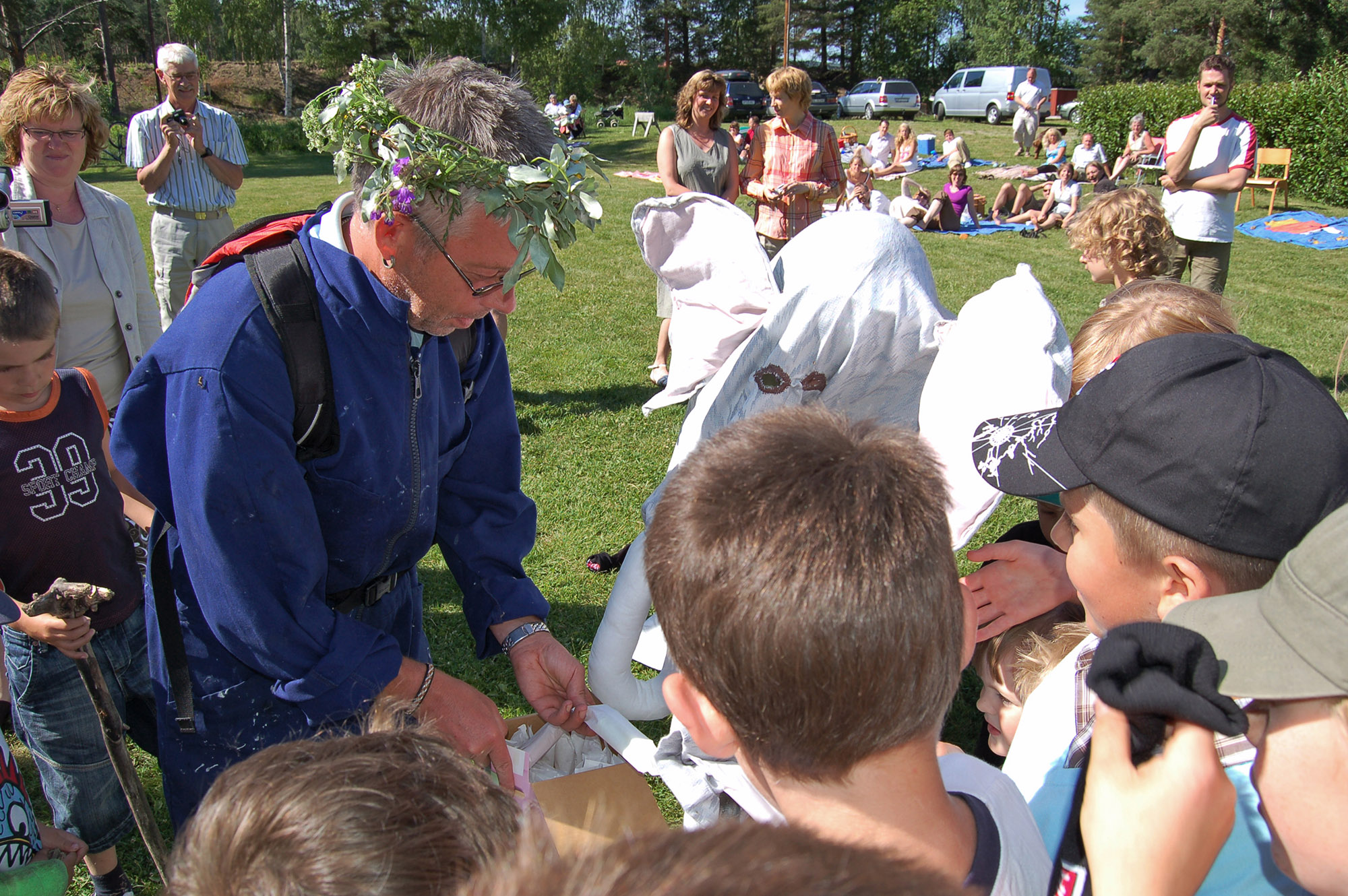 Röste.nu – Röstebilder – Midsommarfirande vid Dönjegården 2007