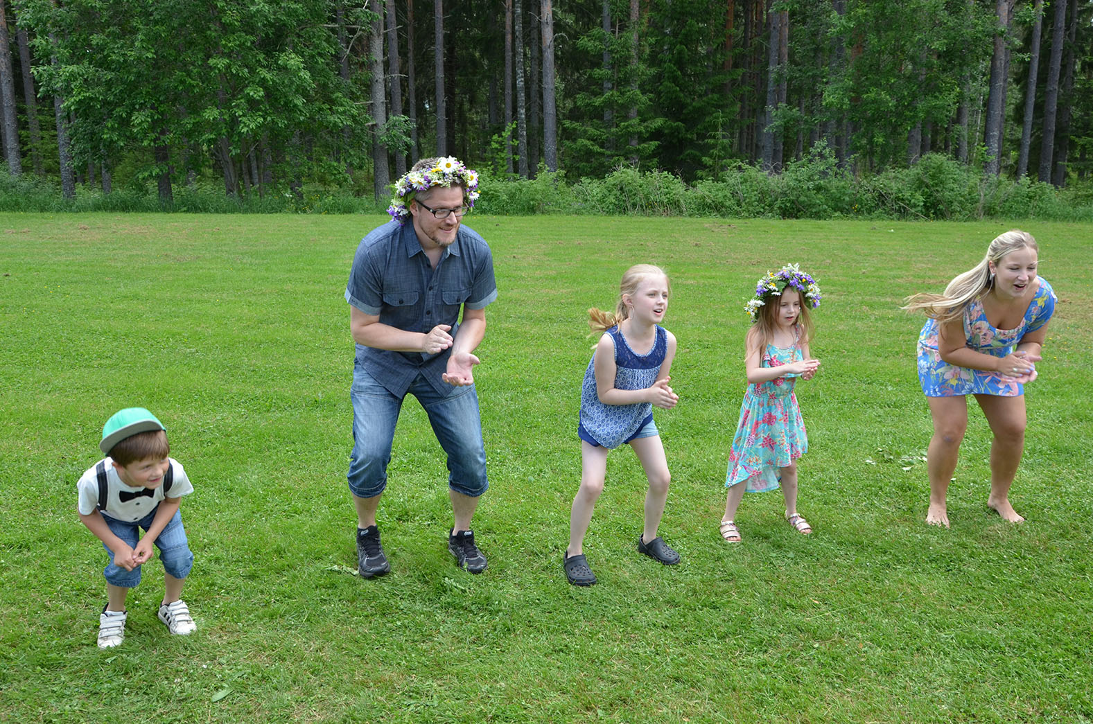 Röste.nu – Röstebilder – Midsommarfirande vid Dönjegården 2016