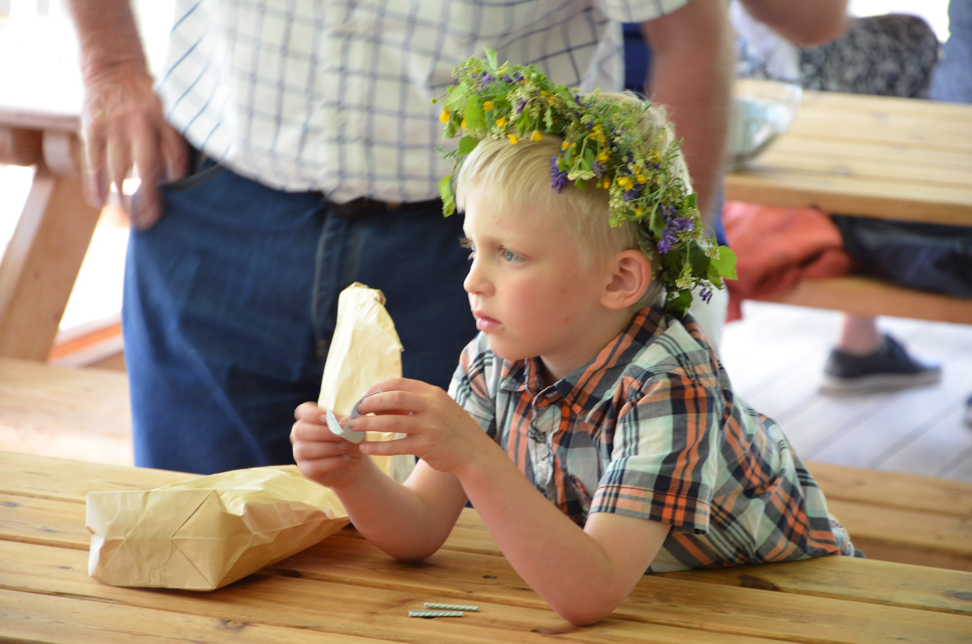 Röste.nu – Röstebilder – Midsommarfirande vid Dönjegården 2019