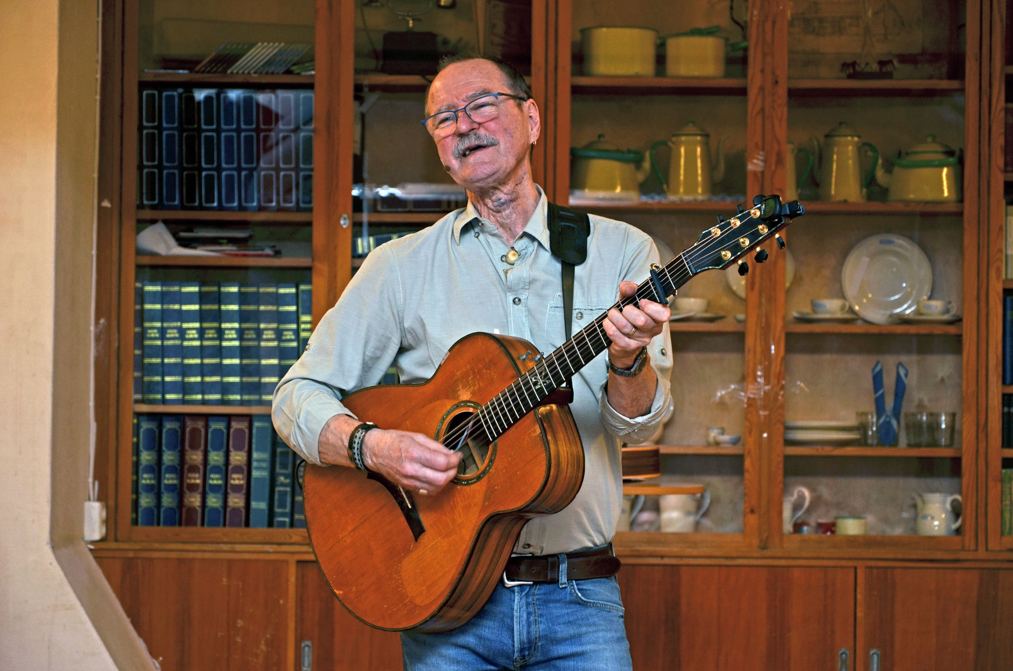 Röste.nu – Röstebilder – Musik- och humorshow med Janne Krantz 2020