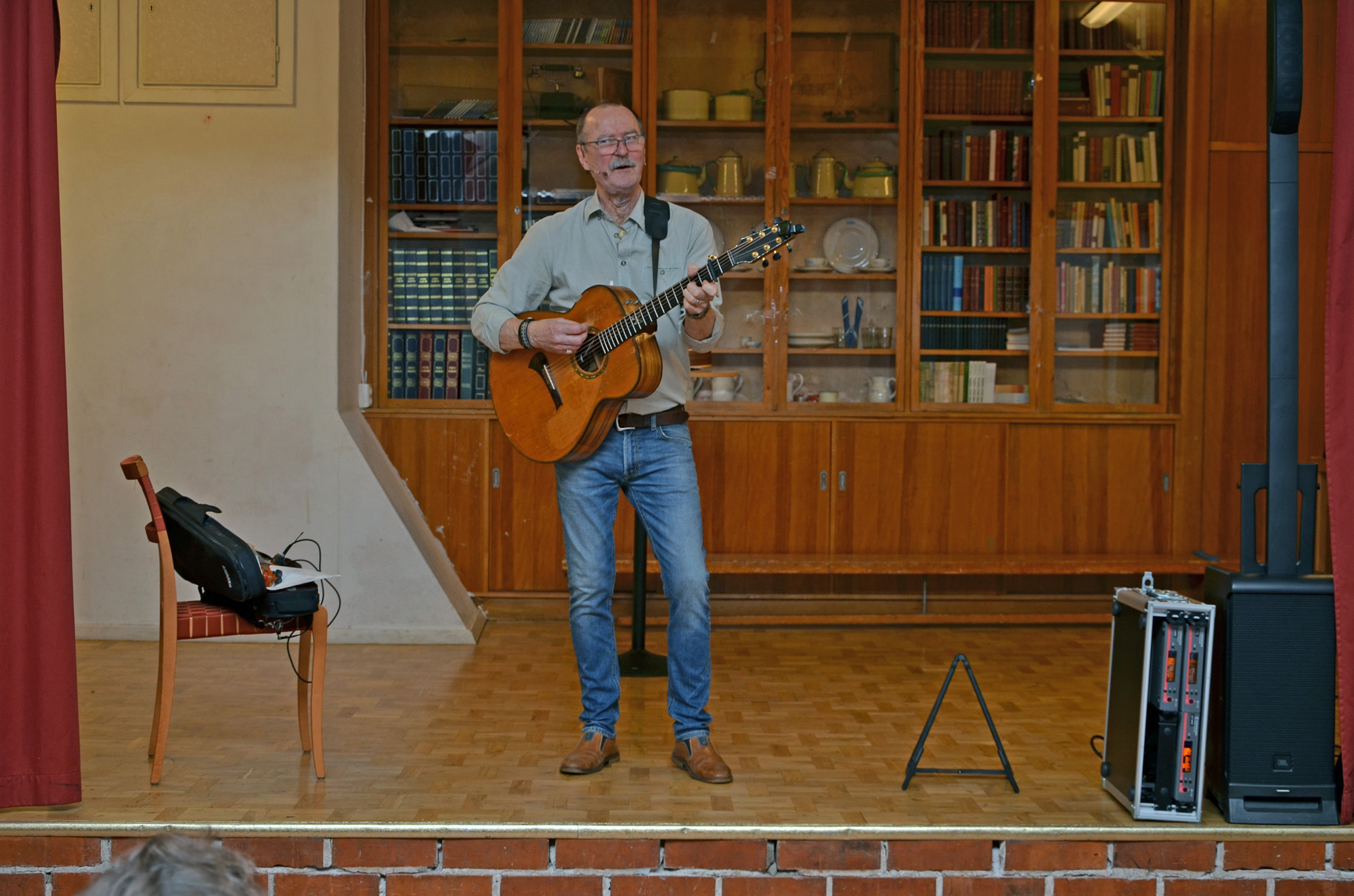 Röste.nu – Röstebilder – Musik- och humorshow med Janne Krantz 2020