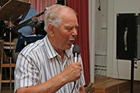 Röste.nu – Röstebilder – Härligt sväng under musik- och sångkvällen 2008
