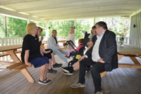 Röste.nu – Röstebilder – Nationaldagsfirande vid Dönjegården 2024