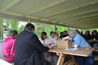 Röste.nu – Röstebilder – Nationaldagsfirande vid Dönjegården 2025