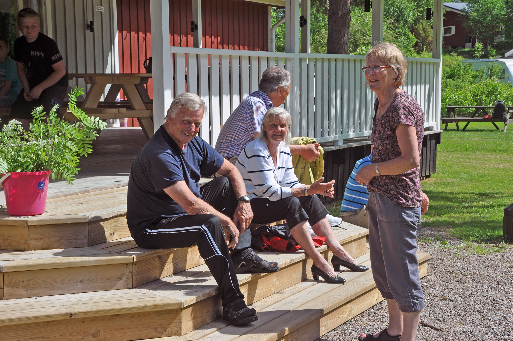 Röste.nu – Röstebilder – Nationaldagsfirande vid Dönjegården 2013
