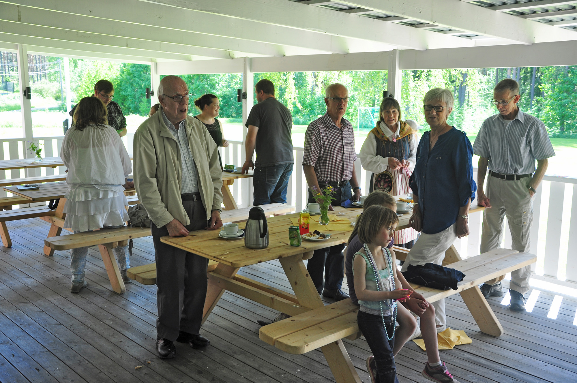 Röste.nu – Röstebilder – Nationaldagsfirande vid Dönjegården 2013