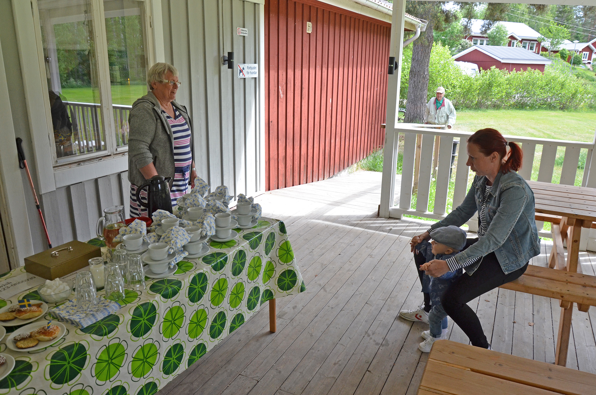 Röste.nu – Röstebilder – Nationaldagsfirande vid Dönjegården 2018