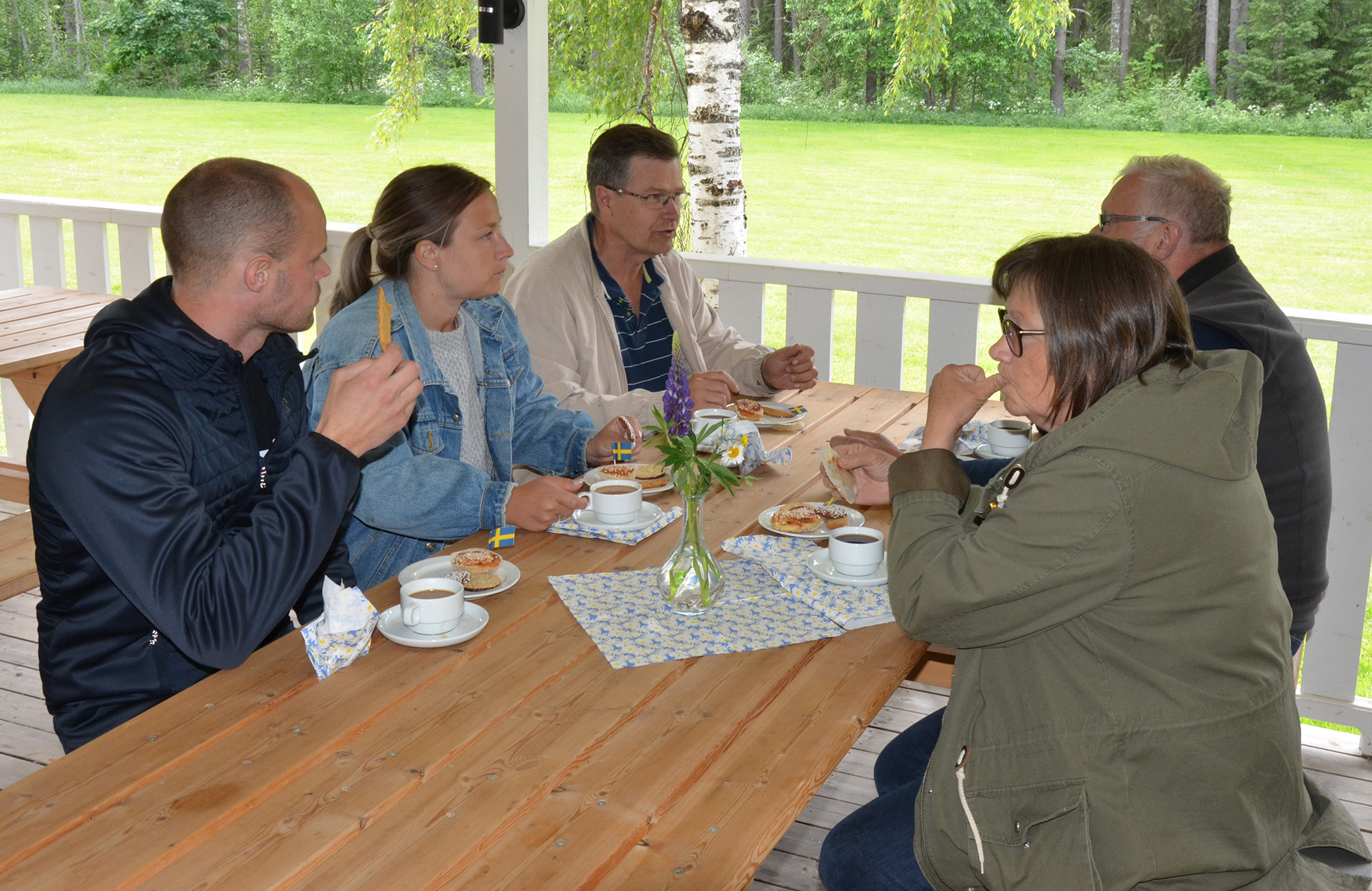 Röste.nu – Röstebilder – Nationaldagsfirande vid Dönjegården 2018