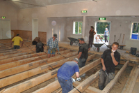 Röste.nu – Röstebilder – Så fick Dönjegården nytt golv 2010