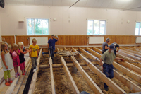 Röste.nu – Röstebilder – Så fick Dönjegården nytt golv 2010