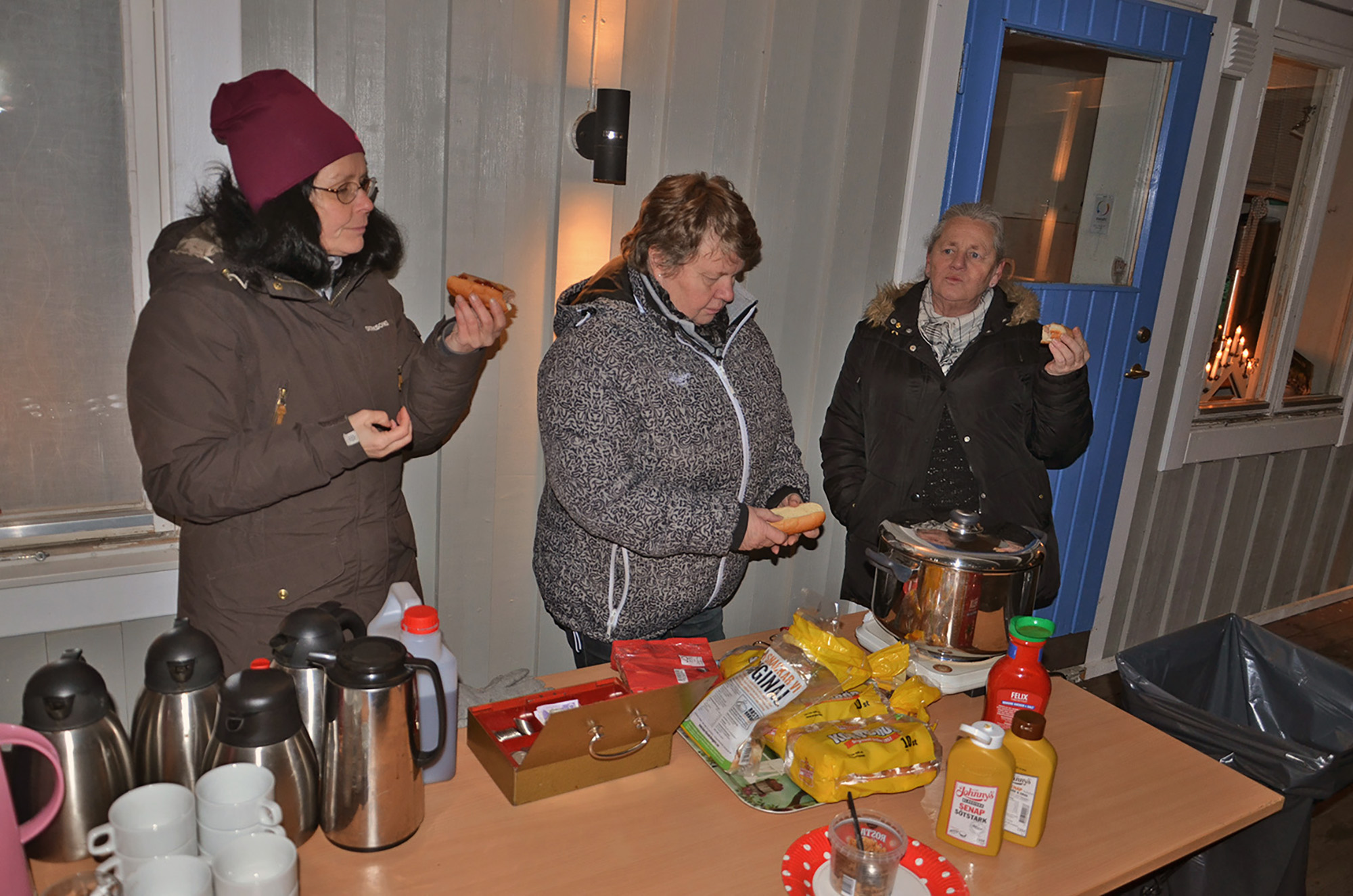 Röste.nu – Röstebilder – Tomtekväll med kändisbesök 2015