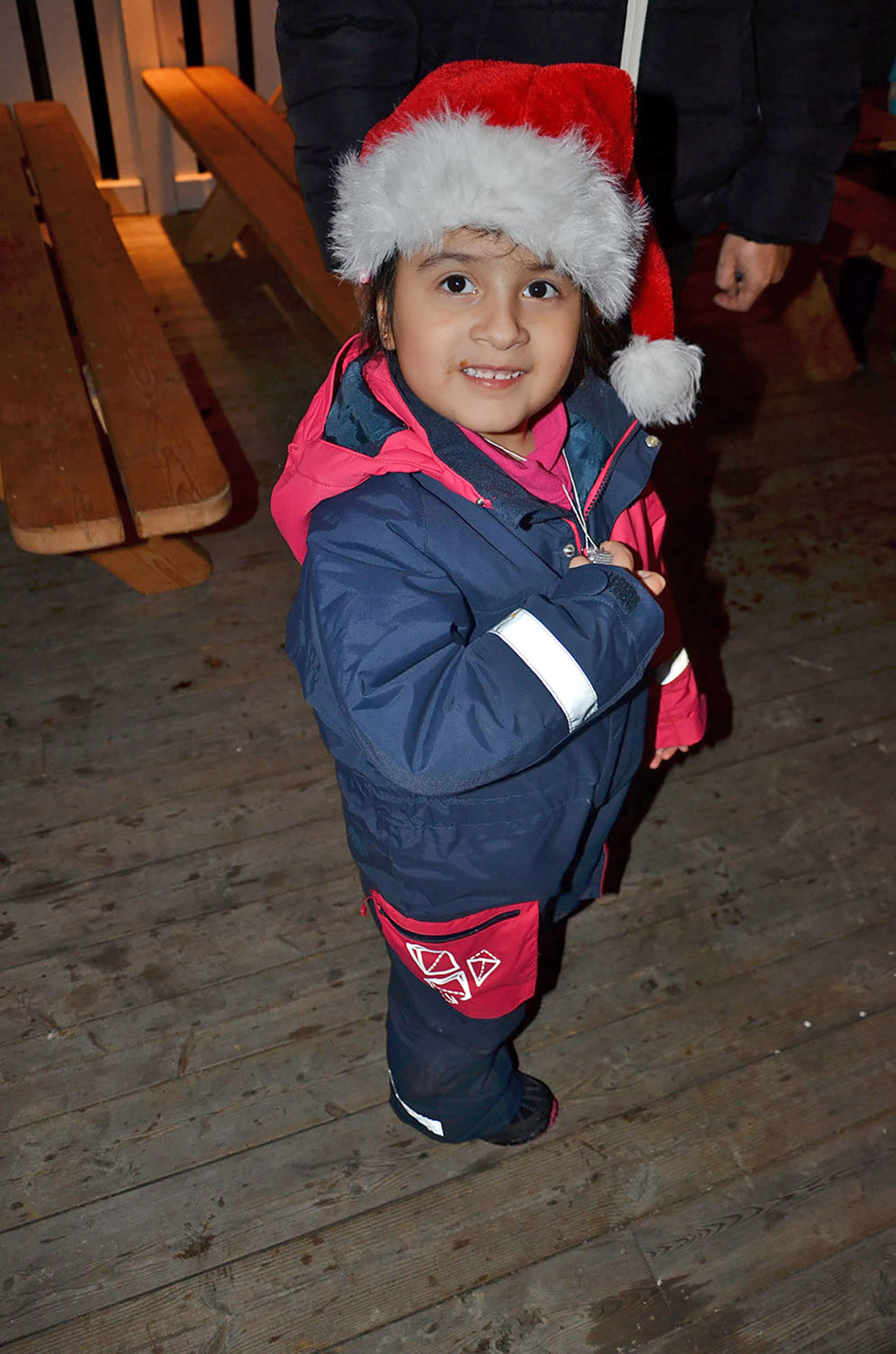 Röste.nu – Röstebilder – Tomtekväll på ny plats vid Dönjegården 2016