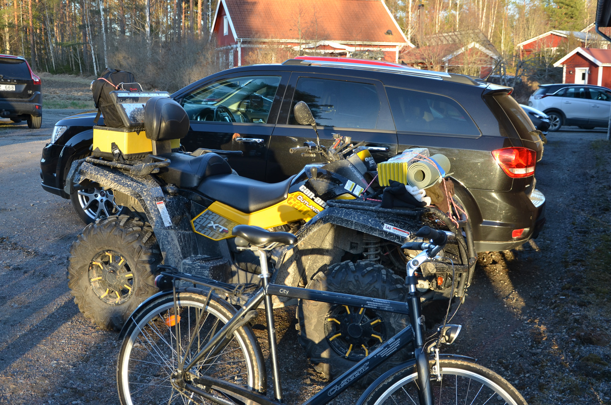 Röste.nu – Röstebilder – Valborgsfirande vid Dönjegården 2024