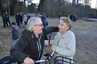 Röste.nu – Röstebilder – Valborgsfirande vid Dönjegården 2024