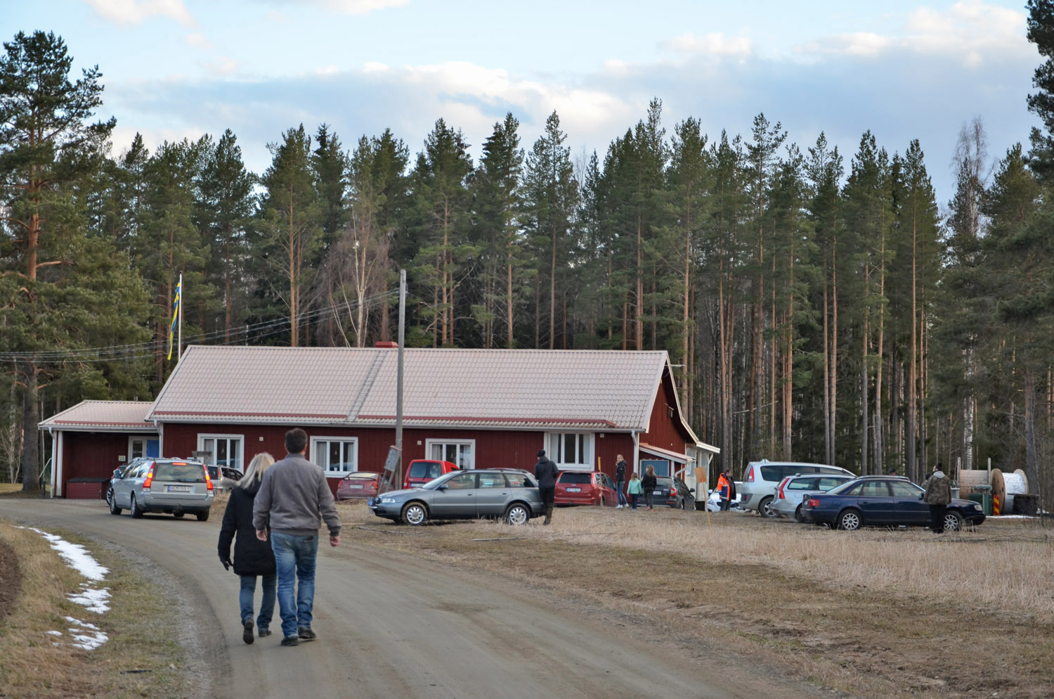 Röste.nu – Röstebilder – Valborgsfirande vid Dönjegården 2017