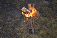 Röste.nu – Röstebilder – Valborgsfirande vid Dönjegården 2018