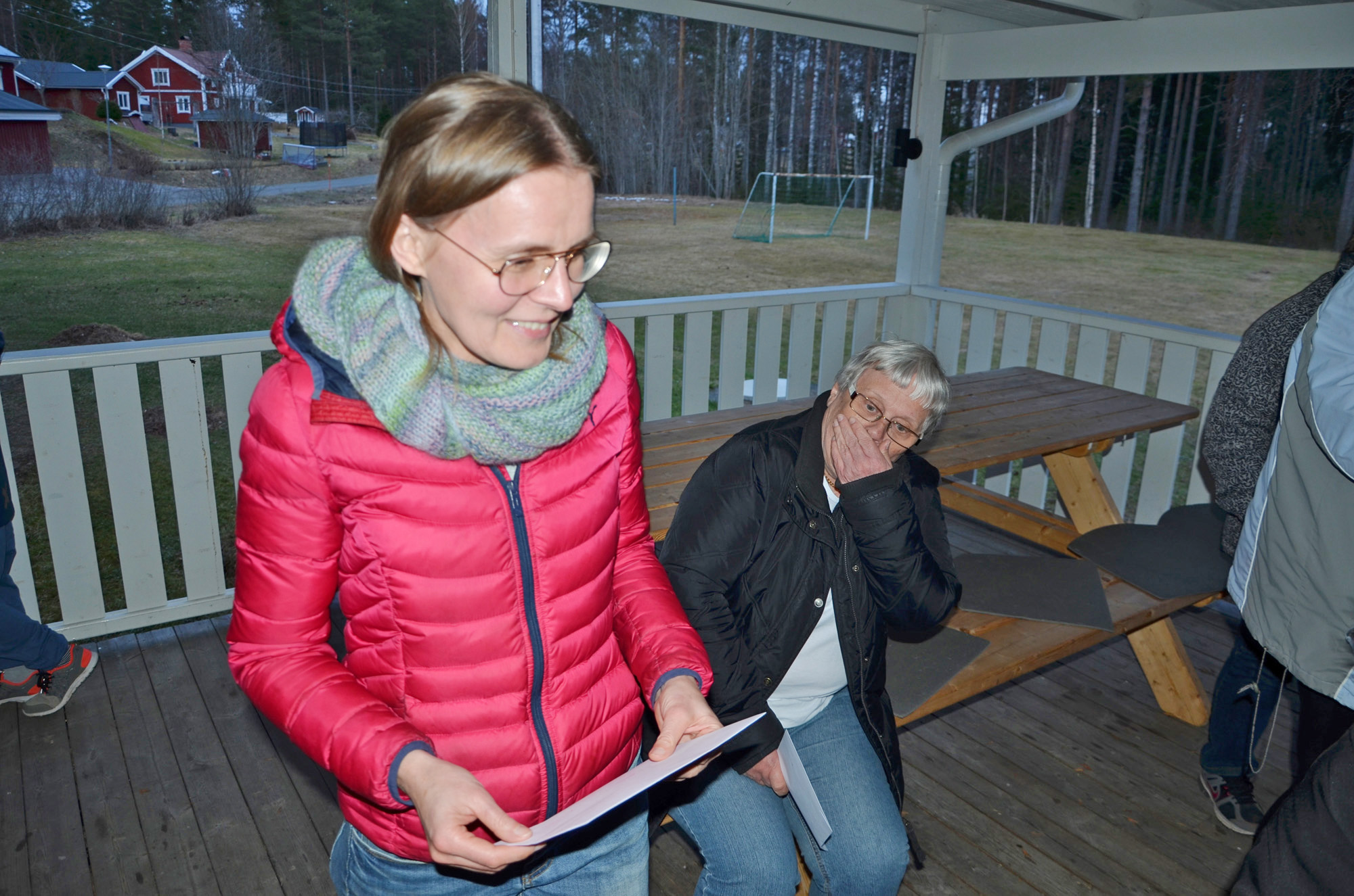 Röste.nu – Röstebilder – Valborgsfirande vid Dönjegården 2018