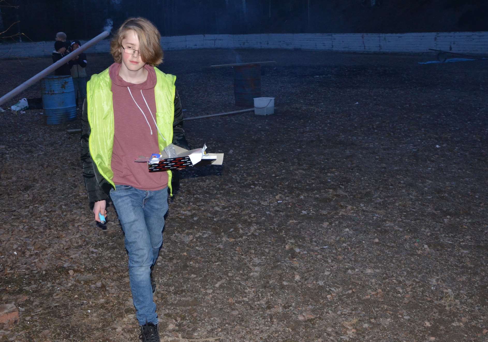 Röste.nu – Röstebilder – Valborgsfirande vid Dönjegården 2018