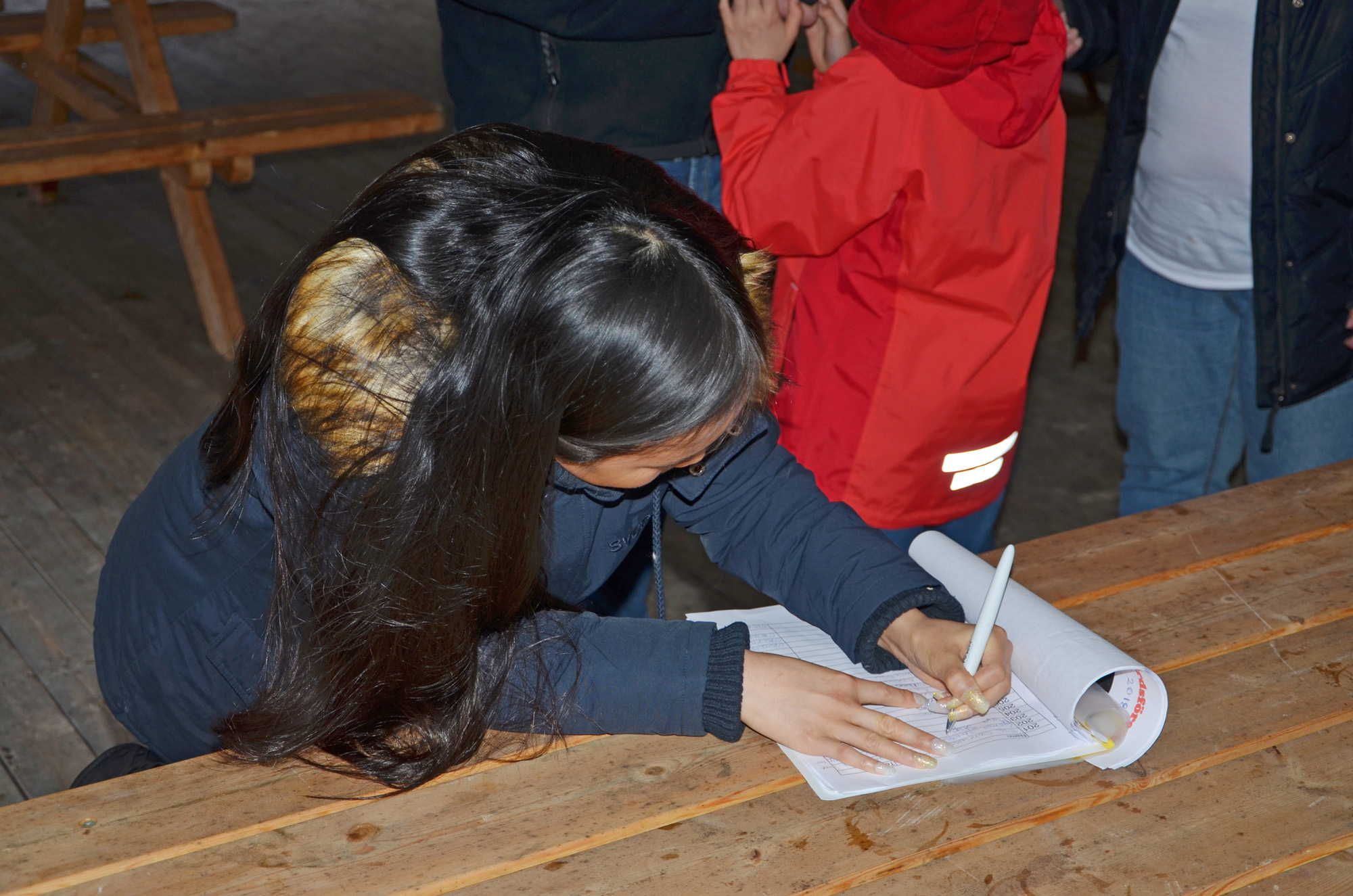 Röste.nu – Röstebilder – Valborgsfirande vid Dönjegården 2018